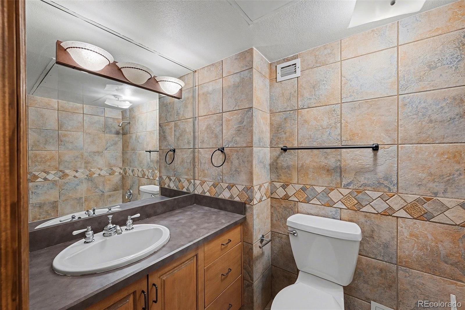 1020 15th Street, Unit 31J Denver, CO 80202 - Photo 6 of 28