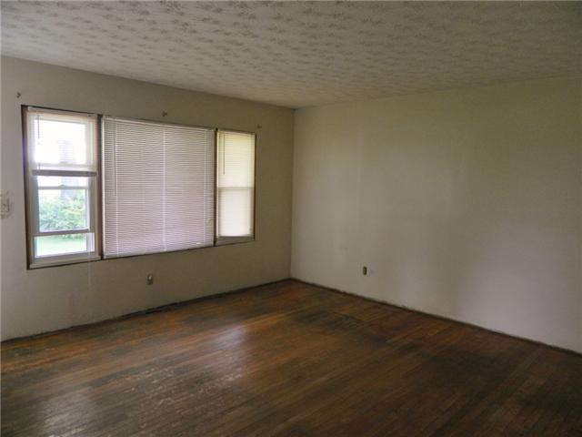 24241 Locust Grove Road Williamsport, OH 43164 - Photo 10 of 14