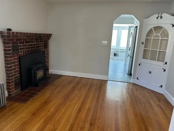 $2,900 | 2 Blackstone Street, Shrewsbury, MA 01545