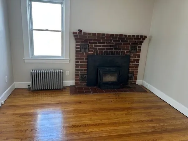 $2,900 | 2 Blackstone Street, Shrewsbury, MA 01545