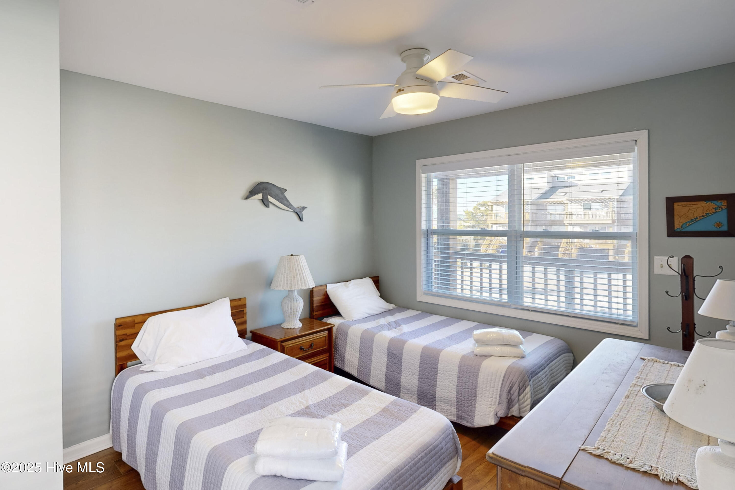 1768 New River Inlet Road, Unit 5 North Topsail Beach, NC 28460 - Photo 23 of 64 1768-5 New River Inlet Road - Interiors