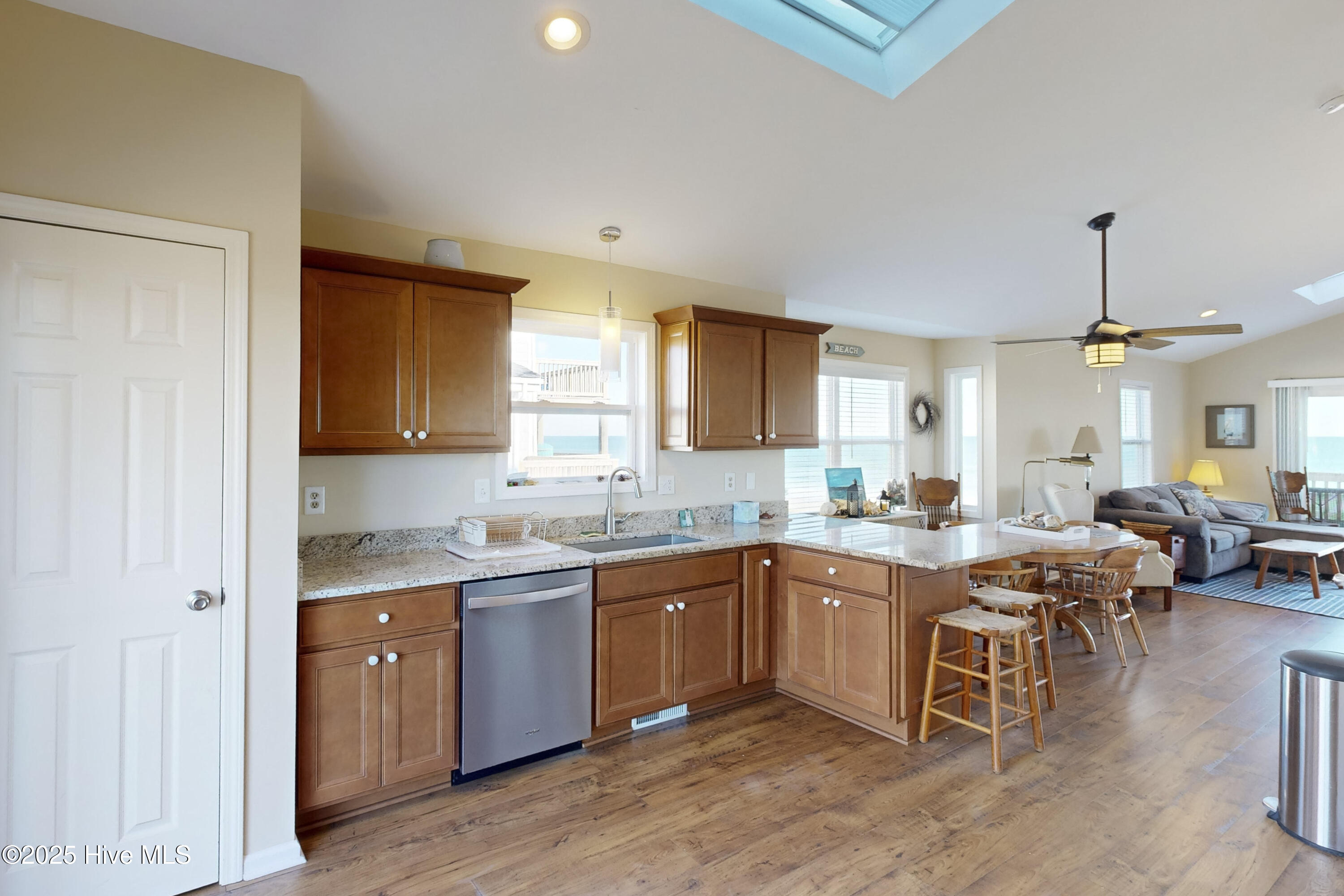 1768 New River Inlet Road, Unit 5 North Topsail Beach, NC 28460 - Photo 51 of 64 1768-5 New River Inlet Road - Interiors