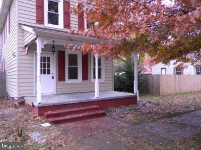 303 Maple Avenue Ridgely, MD 21660 - Photo 1 of 8 Exterior (Main)