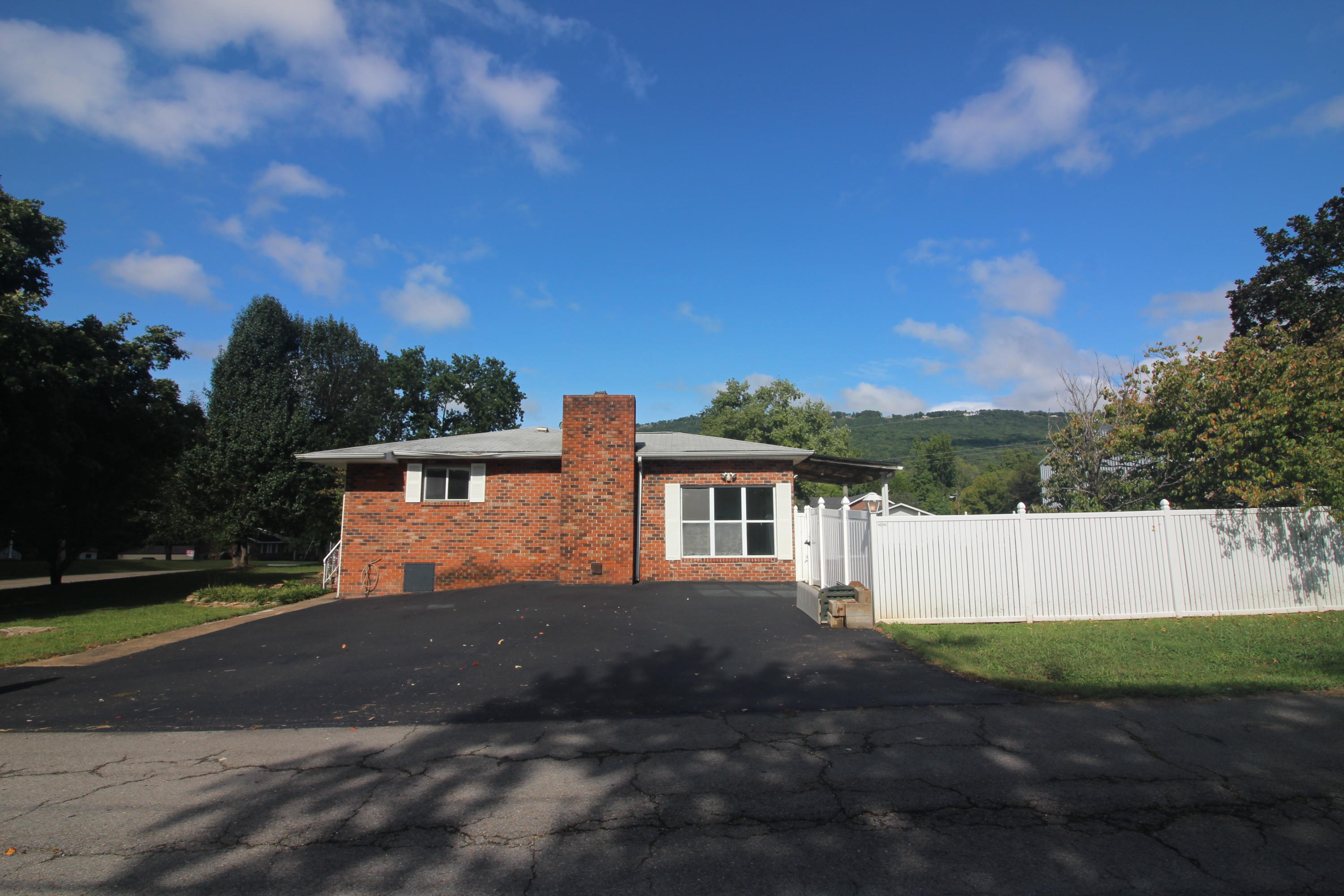 3331 Boydston Road Chattanooga, TN 37419 - Photo 22 of 26 1D9113DB-8A84-4E5A-B14C-31011C91AA8D