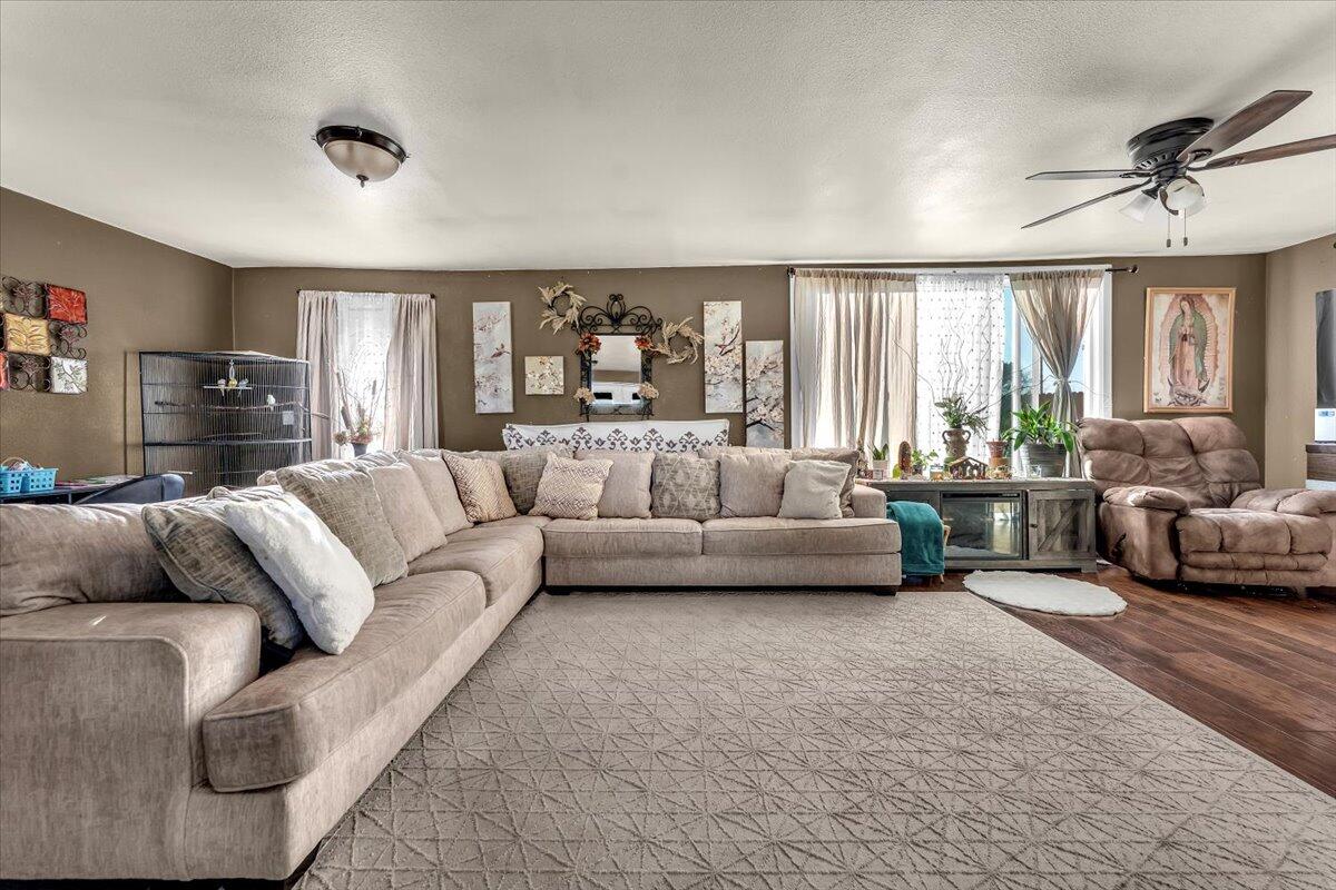 11395 Prairie View Court Red Bluff, CA 96080 - Photo 6 of 52 06-11395 Praire View Ct - I-6