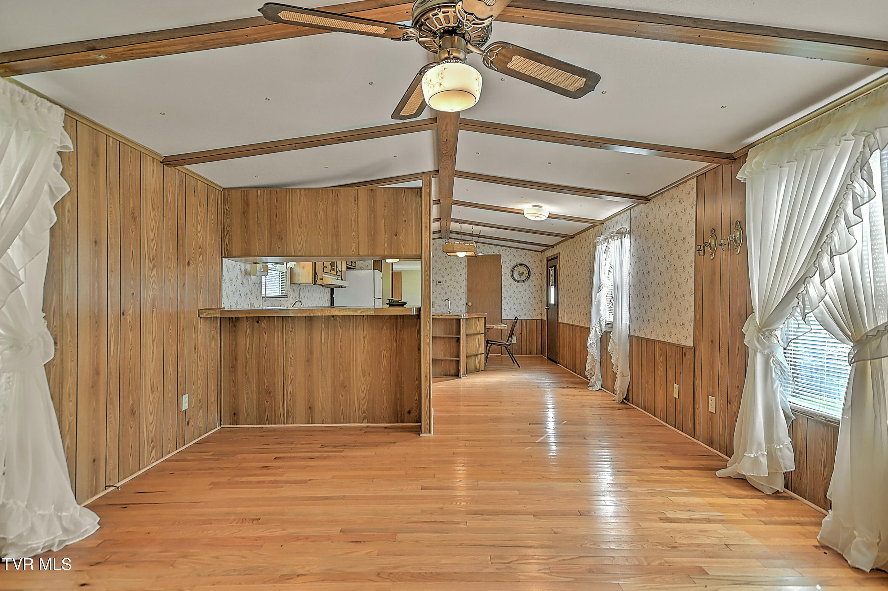 889 Piercetown Road Butler, TN 37640 - Photo 15 of 31 889 Piercetown KR-11