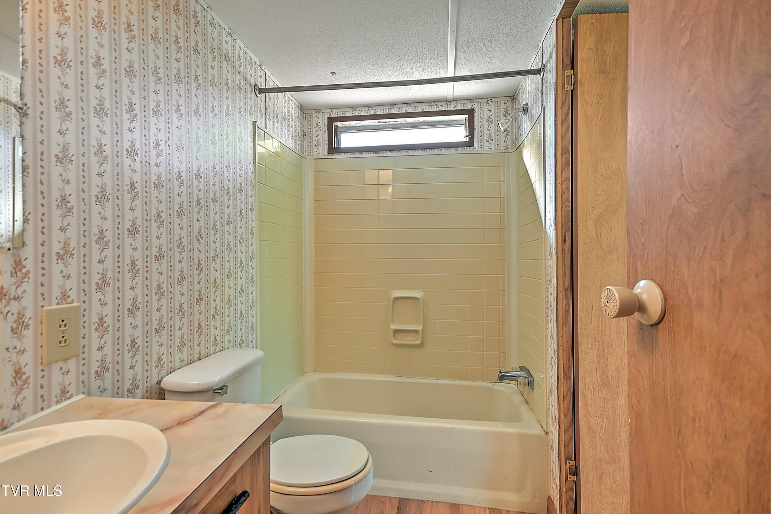 889 Piercetown Road Butler, TN 37640 - Photo 28 of 31 889 Piercetown KR-31
