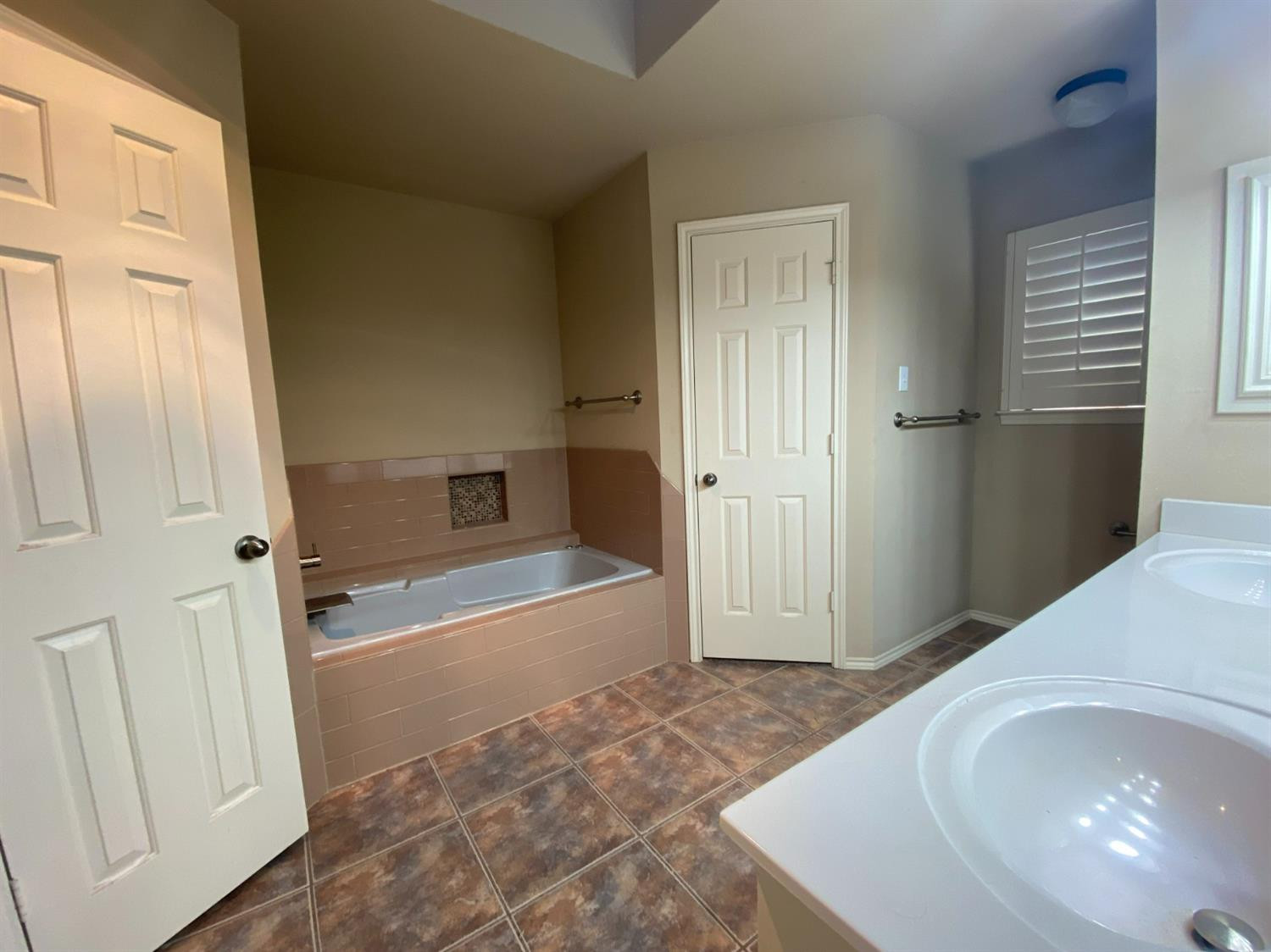 6521 7th Street Lubbock, TX 79416 - Photo 6 of 14 Photo 6
