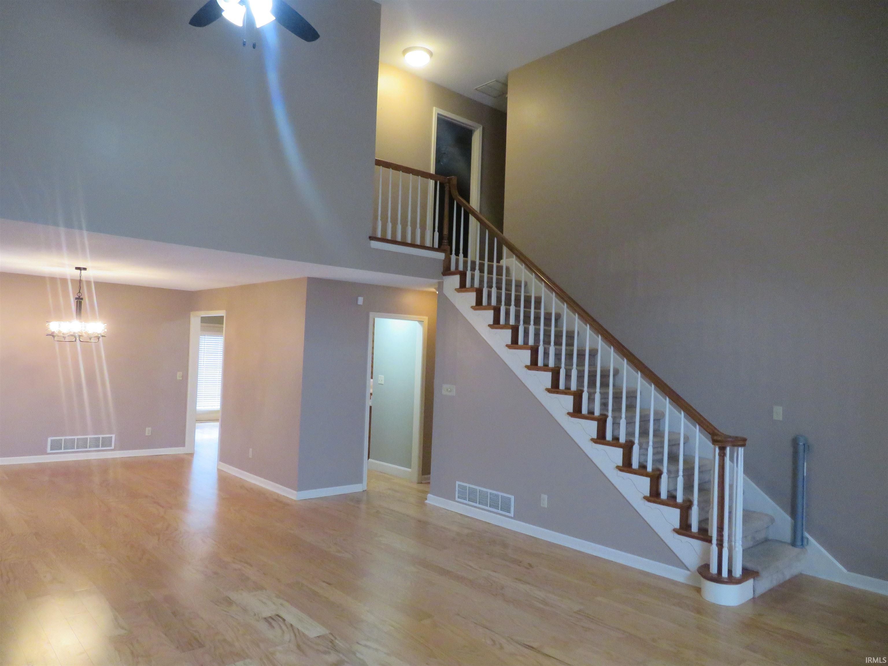 7511 Middlefleid Road Newburgh, IN 47630 - Photo 3 of 25