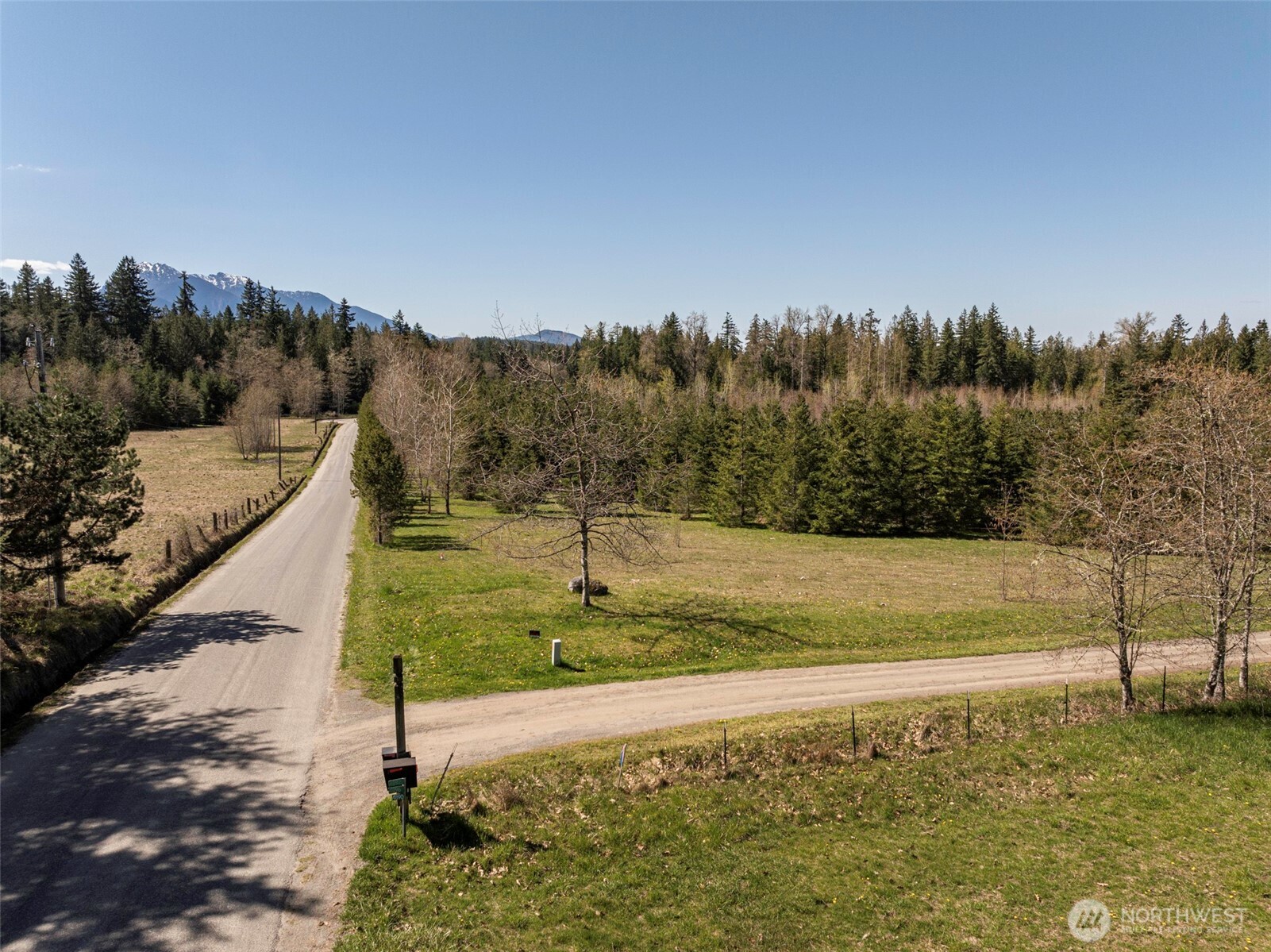 4890 Lost Mountain Road Sequim, WA 98382 - Photo 8 of 40
