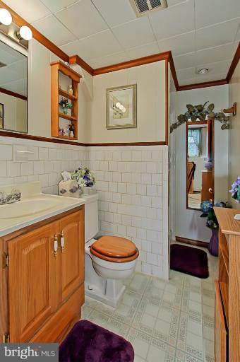 7607 Boulder Street Springfield, VA 22151 - Photo 16 of 30 Bath