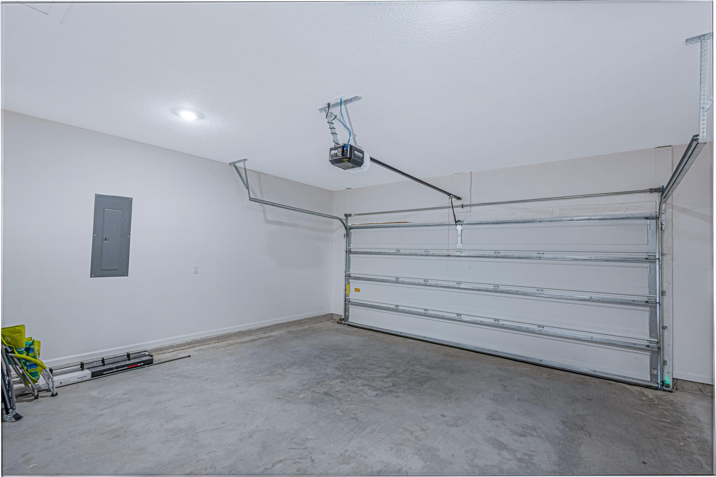 16 Woodsorrel Street Freeport, FL 32439 - Photo 21 of 23 a view of an empty room