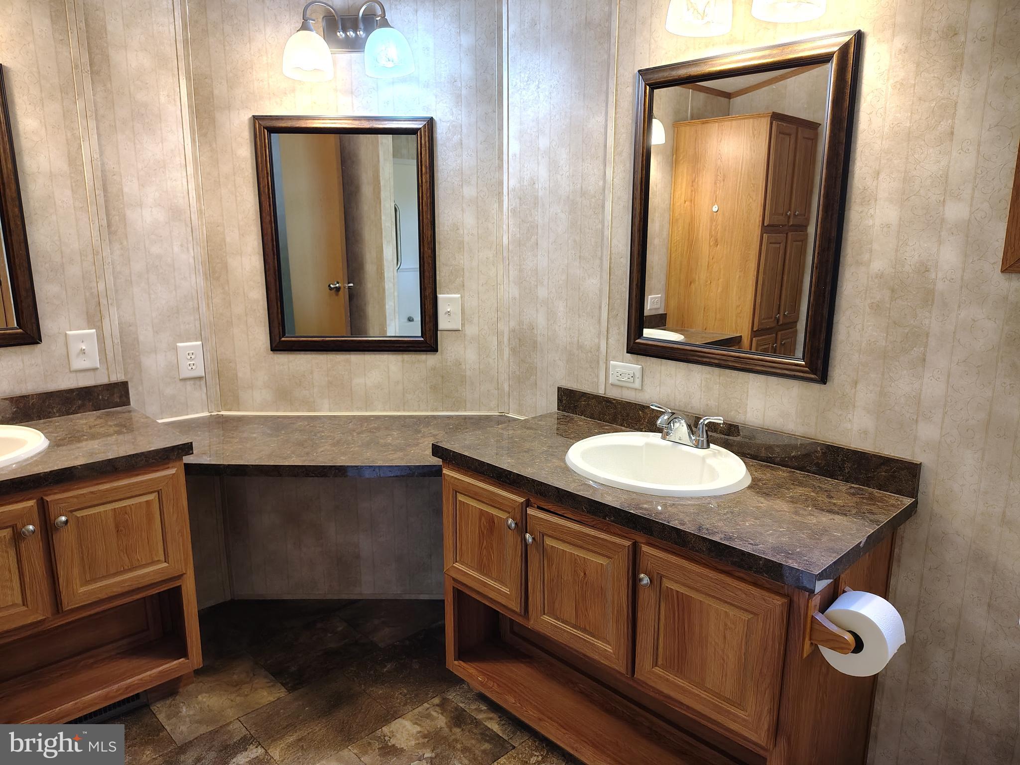 1050 Creek Rd. Port Royal, PA 17082 - Photo 14 of 33