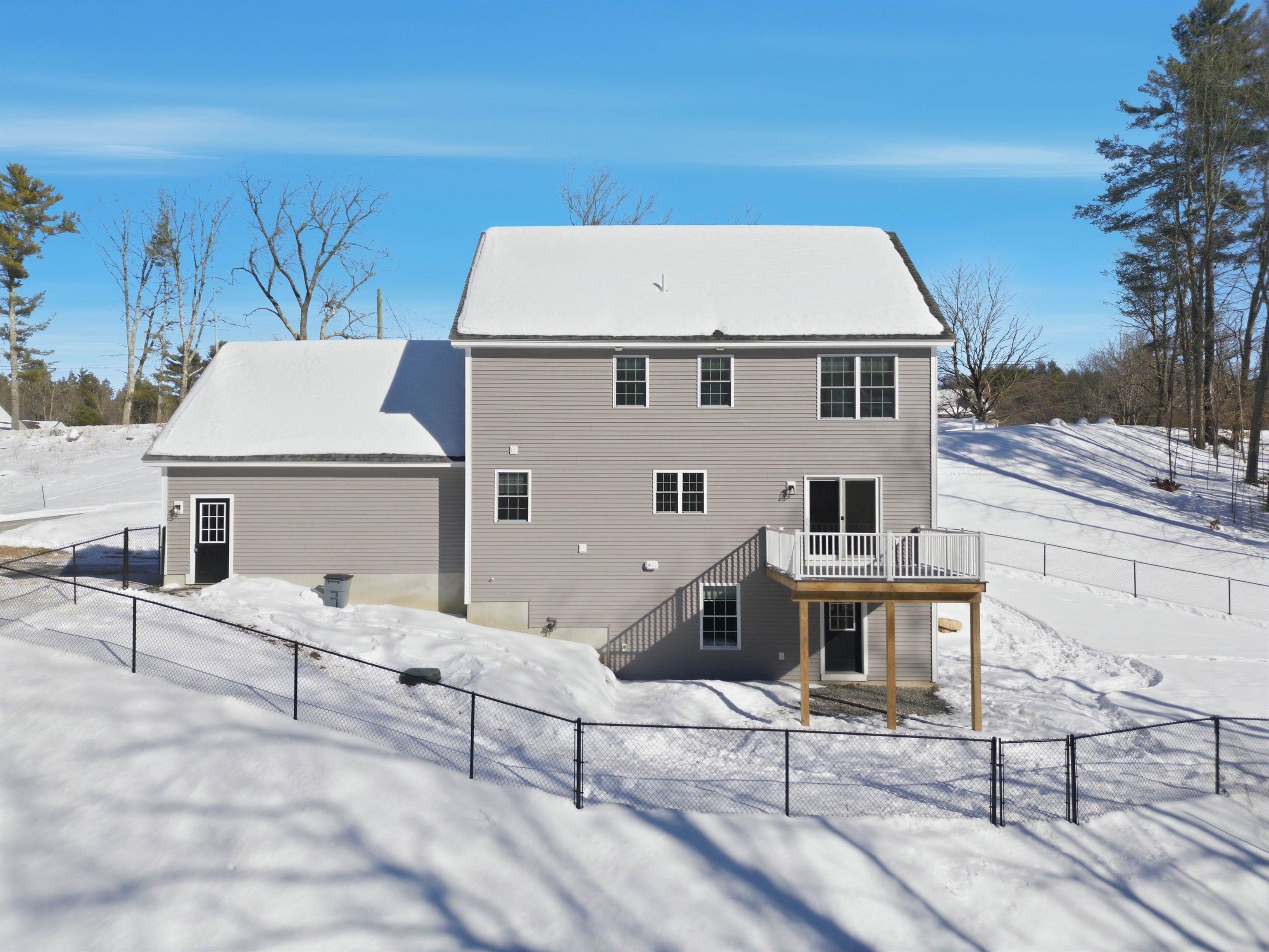 192 Grapevine Road Dunbarton, NH 03046 - Photo 5 of 49 Gallery Image 5