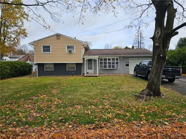 $299,900 | 1305 Fairwood Drive, Utica, NY 13502