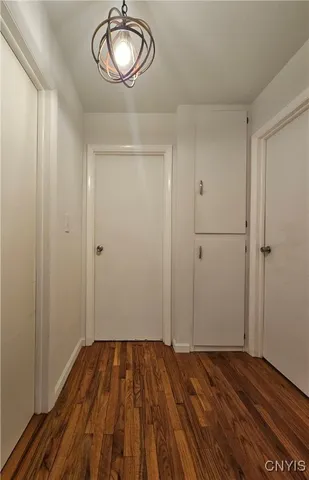 $299,900 | 1305 Fairwood Drive, Utica, NY 13502