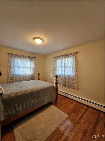 $299,900 | 1305 Fairwood Drive, Utica, NY 13502