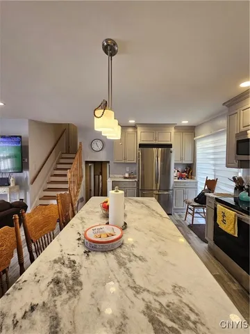 $299,900 | 1305 Fairwood Drive, Utica, NY 13502