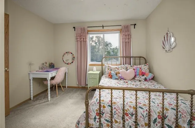 $369,000 | 533 1st Avenue South, South St. Paul, MN 55075