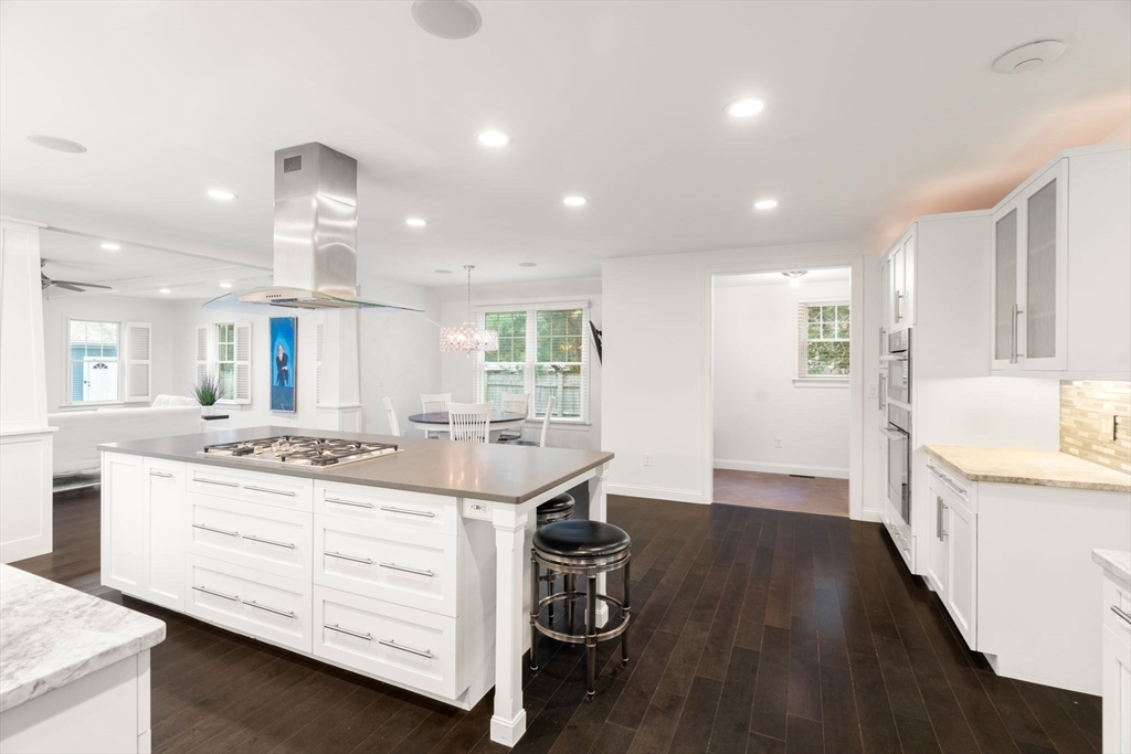 214 Upland Road Newton, MA 02460 - Photo 7 of 22