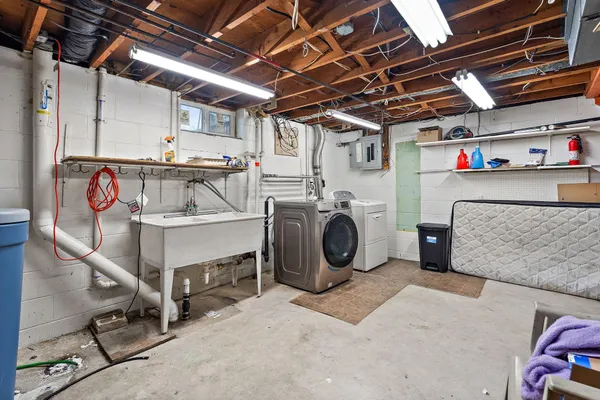 $339,000 | 1038 Van Buren Street South, Shakopee, MN 55379