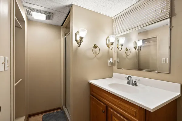 $339,000 | 1038 Van Buren Street South, Shakopee, MN 55379