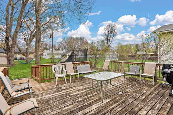 $339,000 | 1038 Van Buren Street South, Shakopee, MN 55379