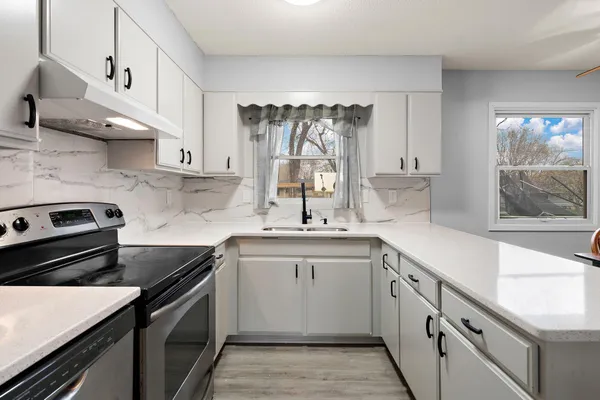 $339,000 | 1038 Van Buren Street South, Shakopee, MN 55379