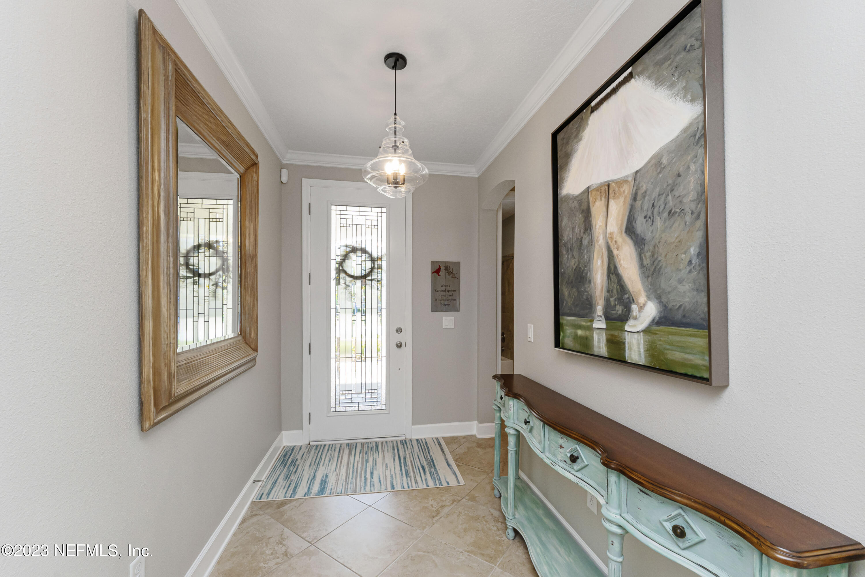 INVITING ENTRY