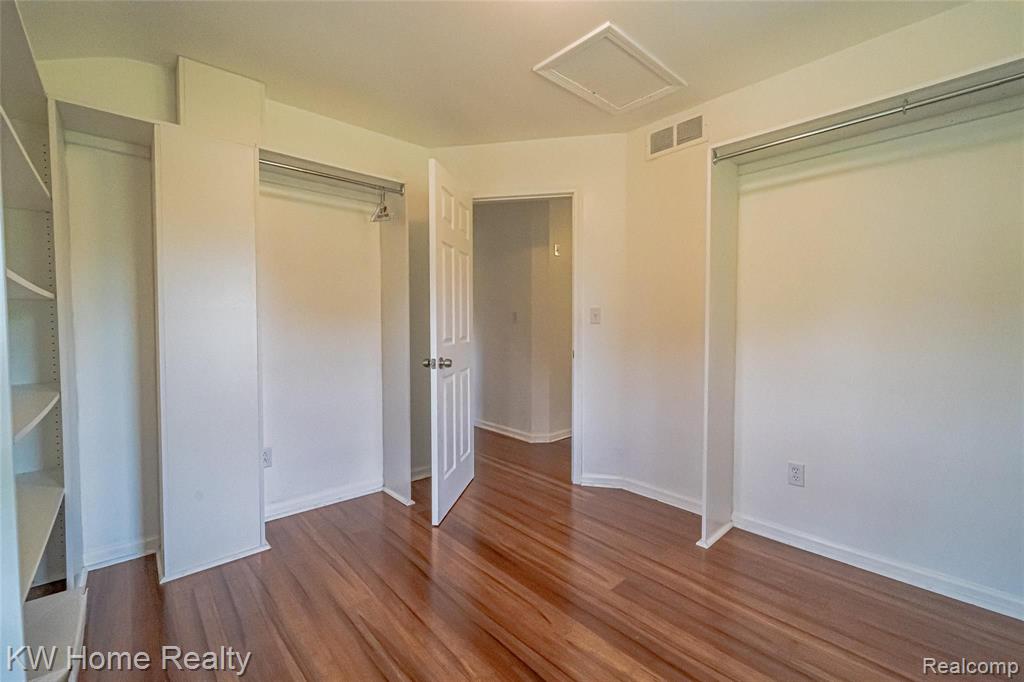 6914 Halyard Road Bloomfield Hills, MI 48301 - Photo 24 of 44