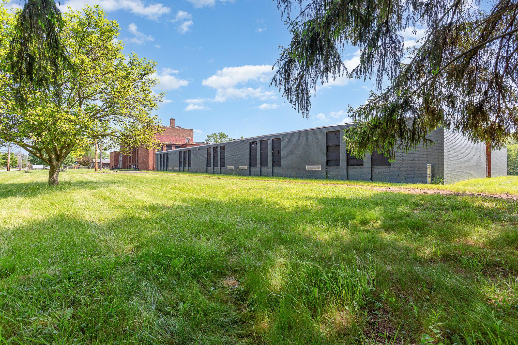 1712 Courtright Road Columbus, OH 43227 - Photo 9 of 10 8l9a1272-edit_830