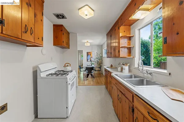 $599,000 | 5832 San Jose Avenue, Richmond, CA 94804