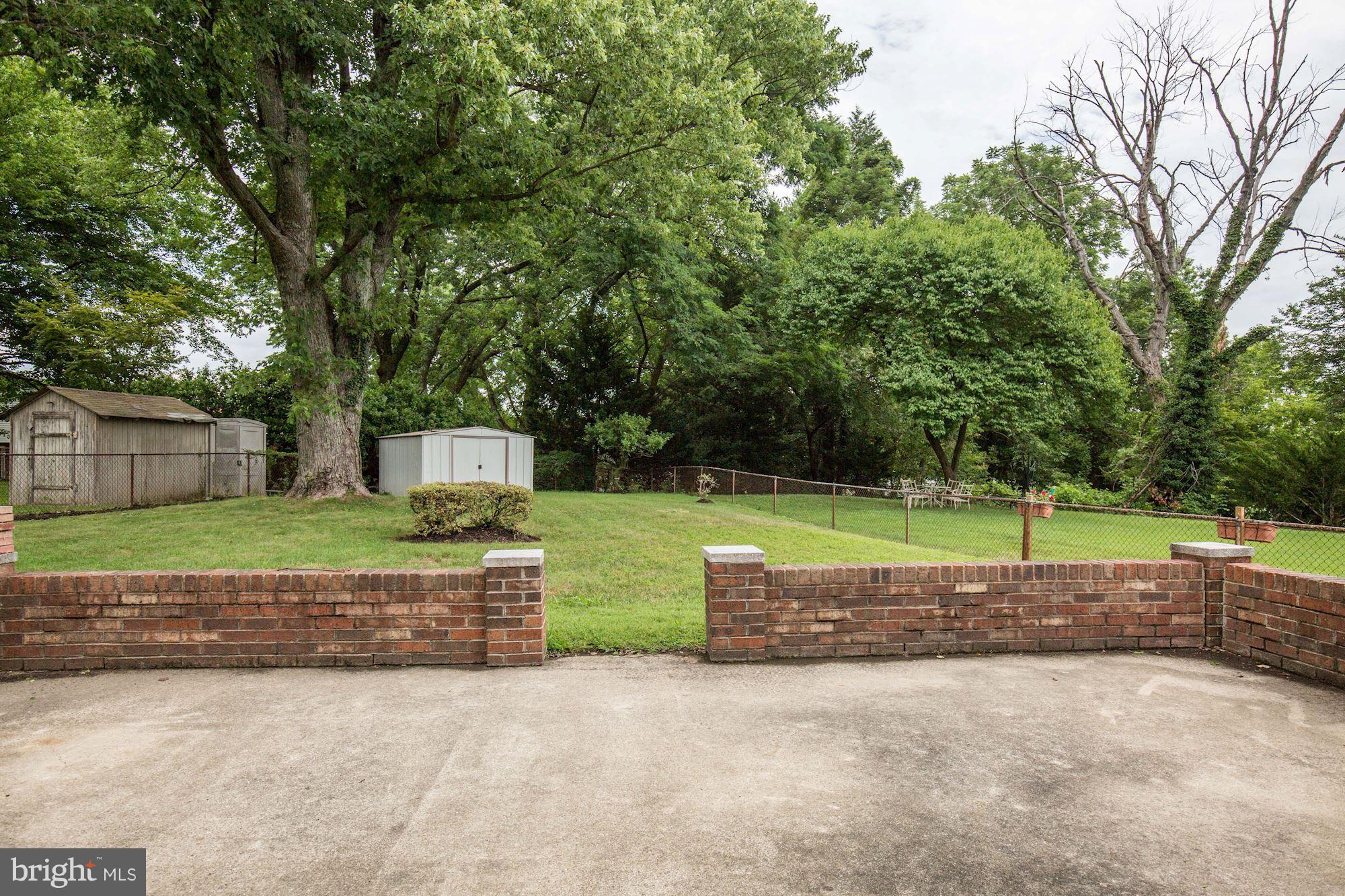 12121 Arbie Road Silver Spring, MD 20904 - Photo 29 of 30 Rear patio!