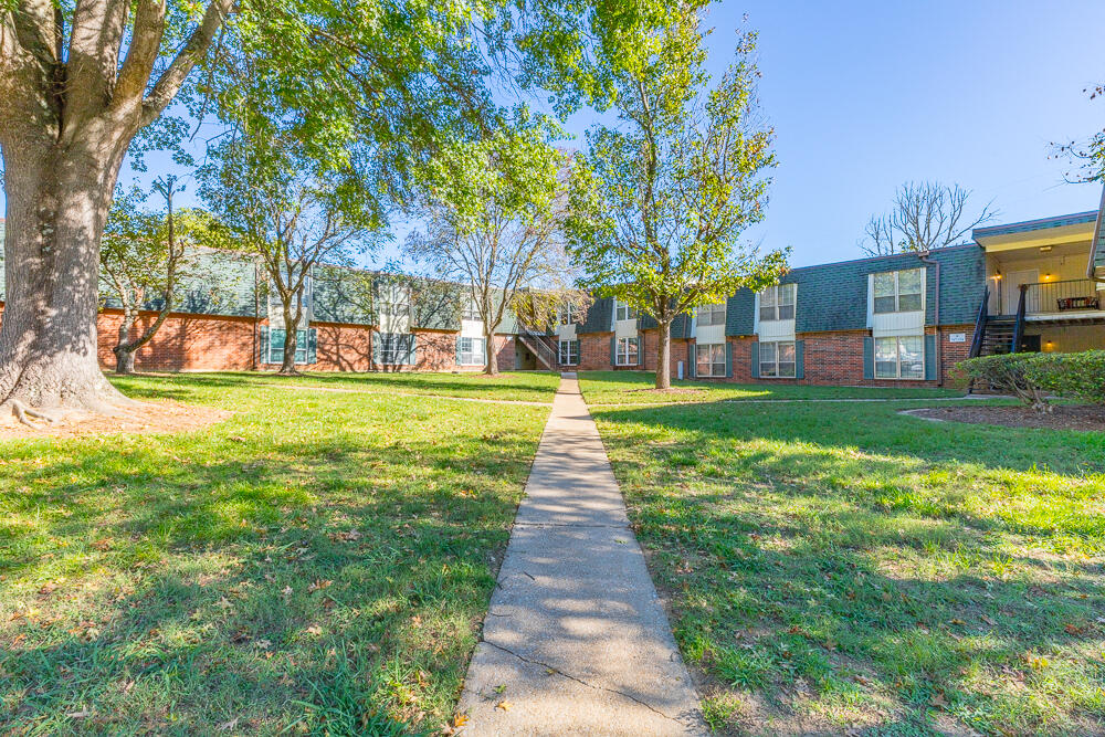 900 Mountain Creek Road, Unit R291 Chattanooga, TN 37405 - Photo 1 of 31 R261 HD-2