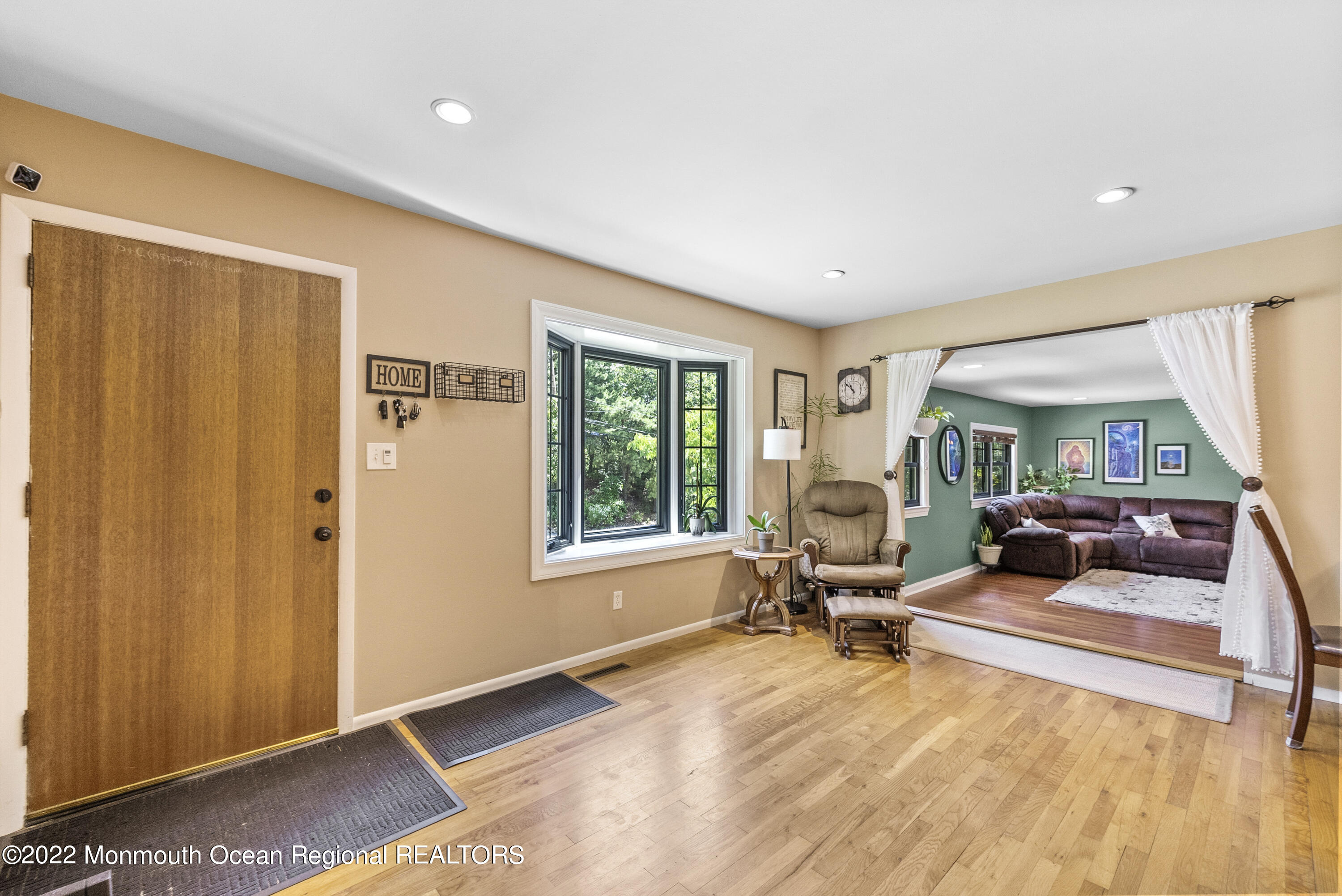 3 Spruce Road Howell, NJ 07731 - Photo 6 of 43 DSC01690