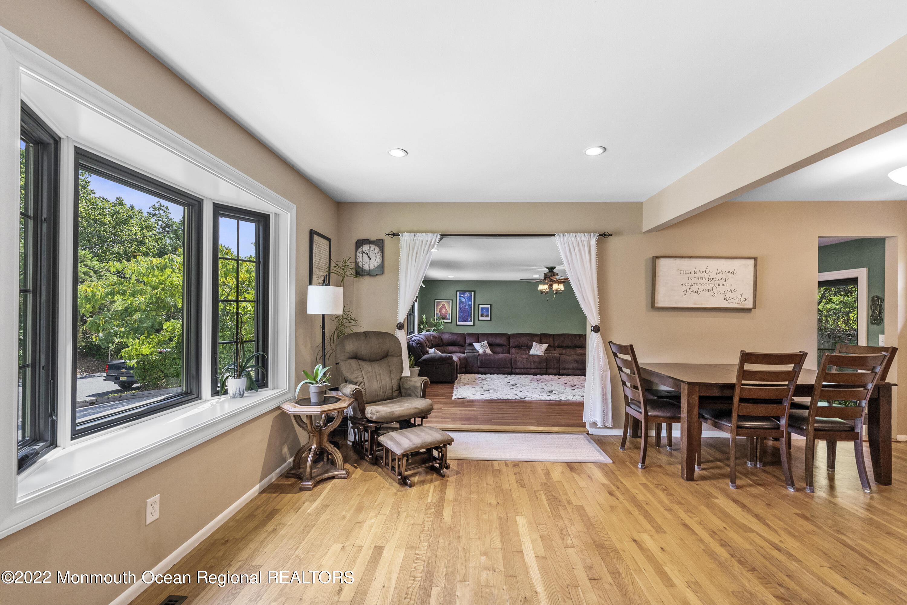 3 Spruce Road Howell, NJ 07731 - Photo 7 of 43 DSC01685