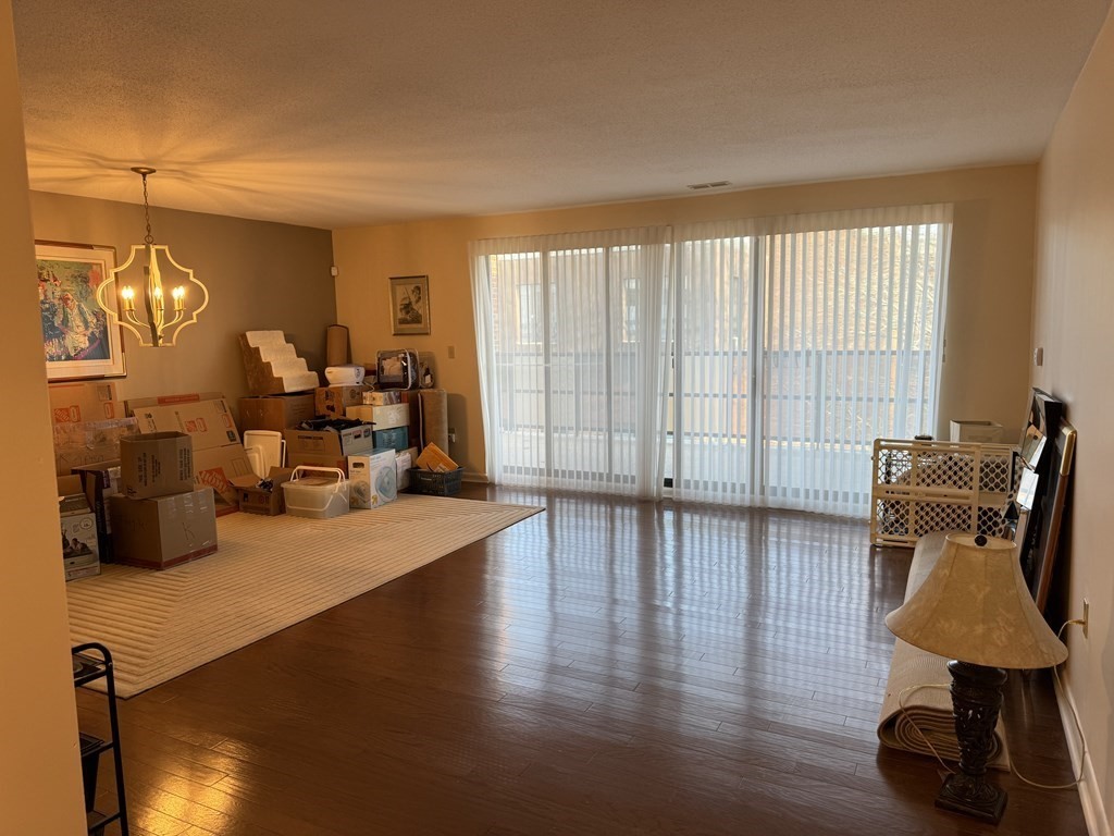 406 Paradise Road, Unit PH K Swampscott, MA 01907 - Photo 6 of 15 Gallery Image 6