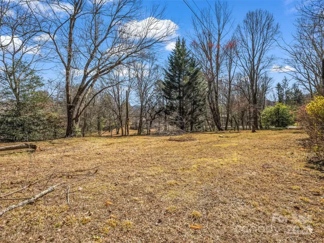 a view of outdoor space