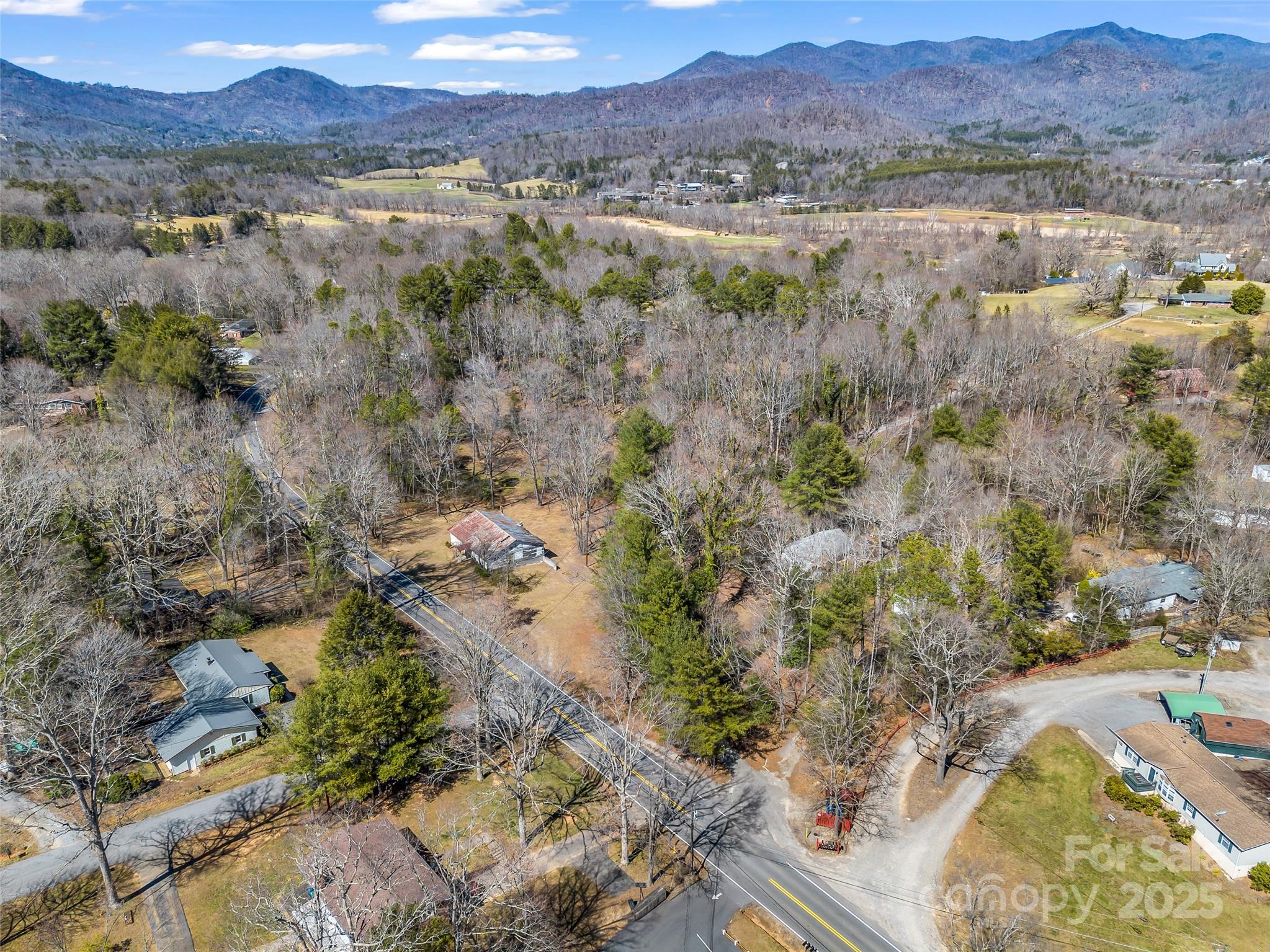 156 Warren Wilson Road Swannanoa, NC 28778 - Photo 34 of 38 a view of lake and mountain