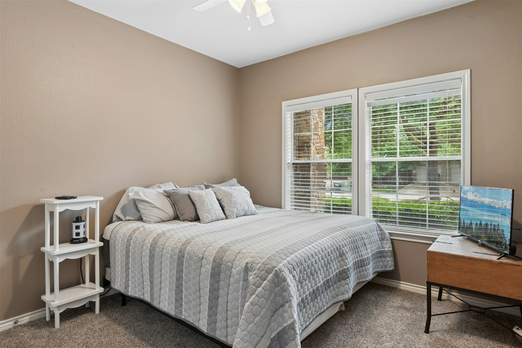 30013 Edgewood Drive Georgetown, TX 78628 - Photo 25 of 39 Bedroom 3