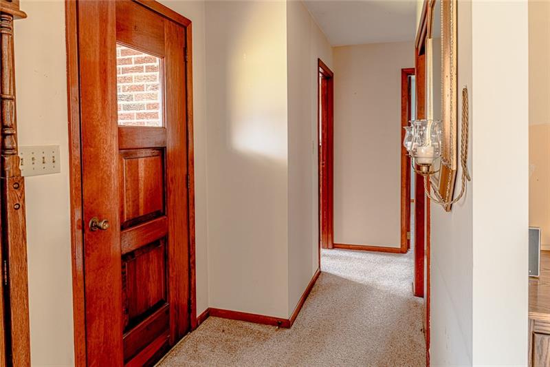 165 Old Glade Mill Road Valencia, PA 16059 - Photo 14 of 23 Front entryway