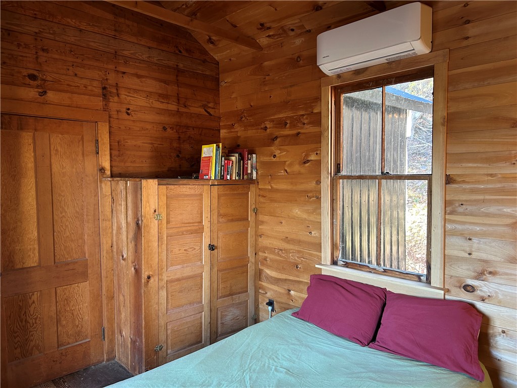 331 Ledgemoor Road Catskill, NY 12463 - Photo 17 of 34