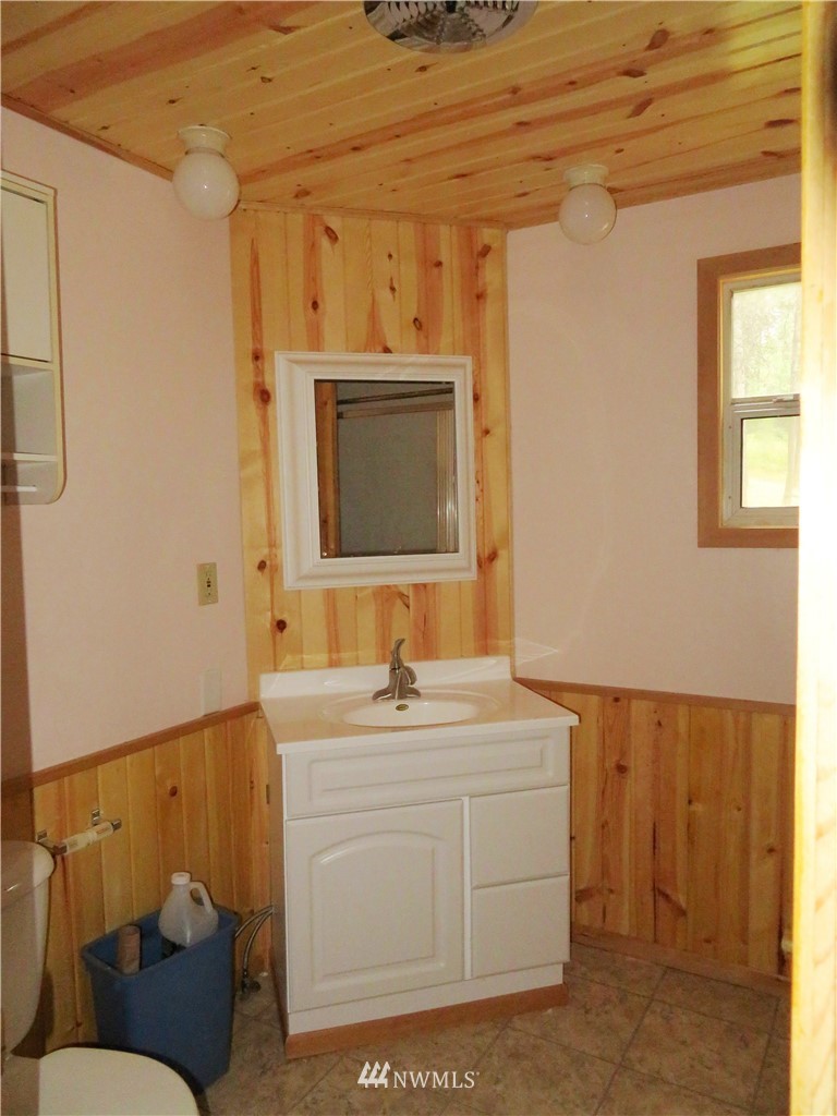 275 Lambert Creek Road Republic, WA 99166 - Photo 11 of 25 Gallery Image 11