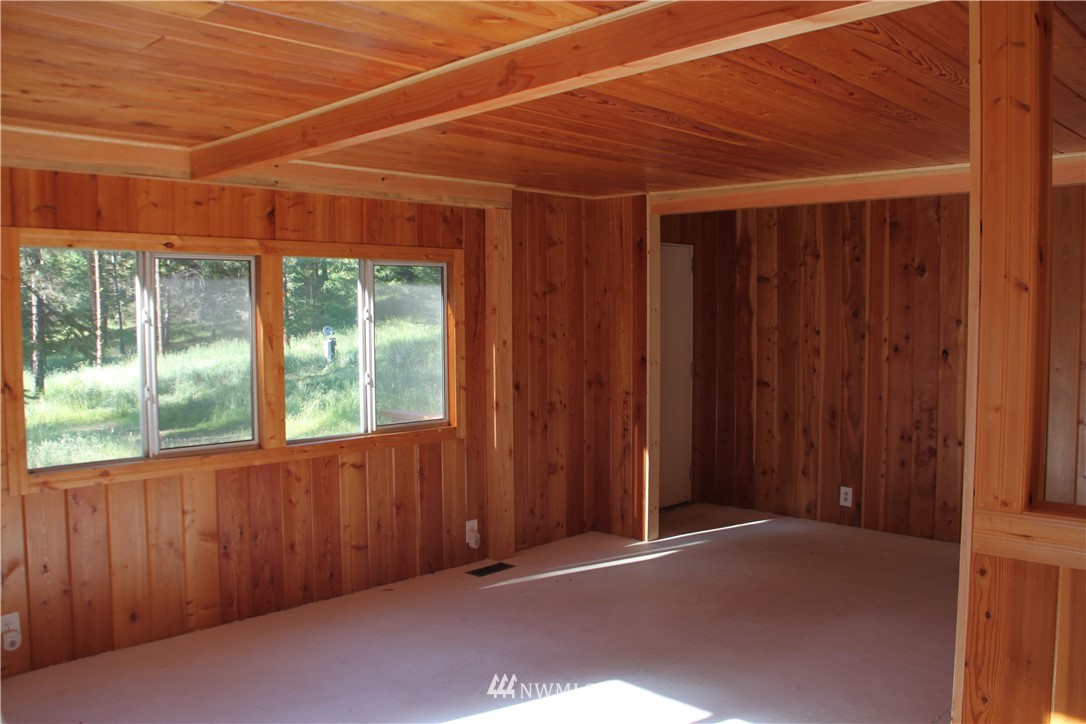 275 Lambert Creek Road Republic, WA 99166 - Photo 7 of 25 Gallery Image 7