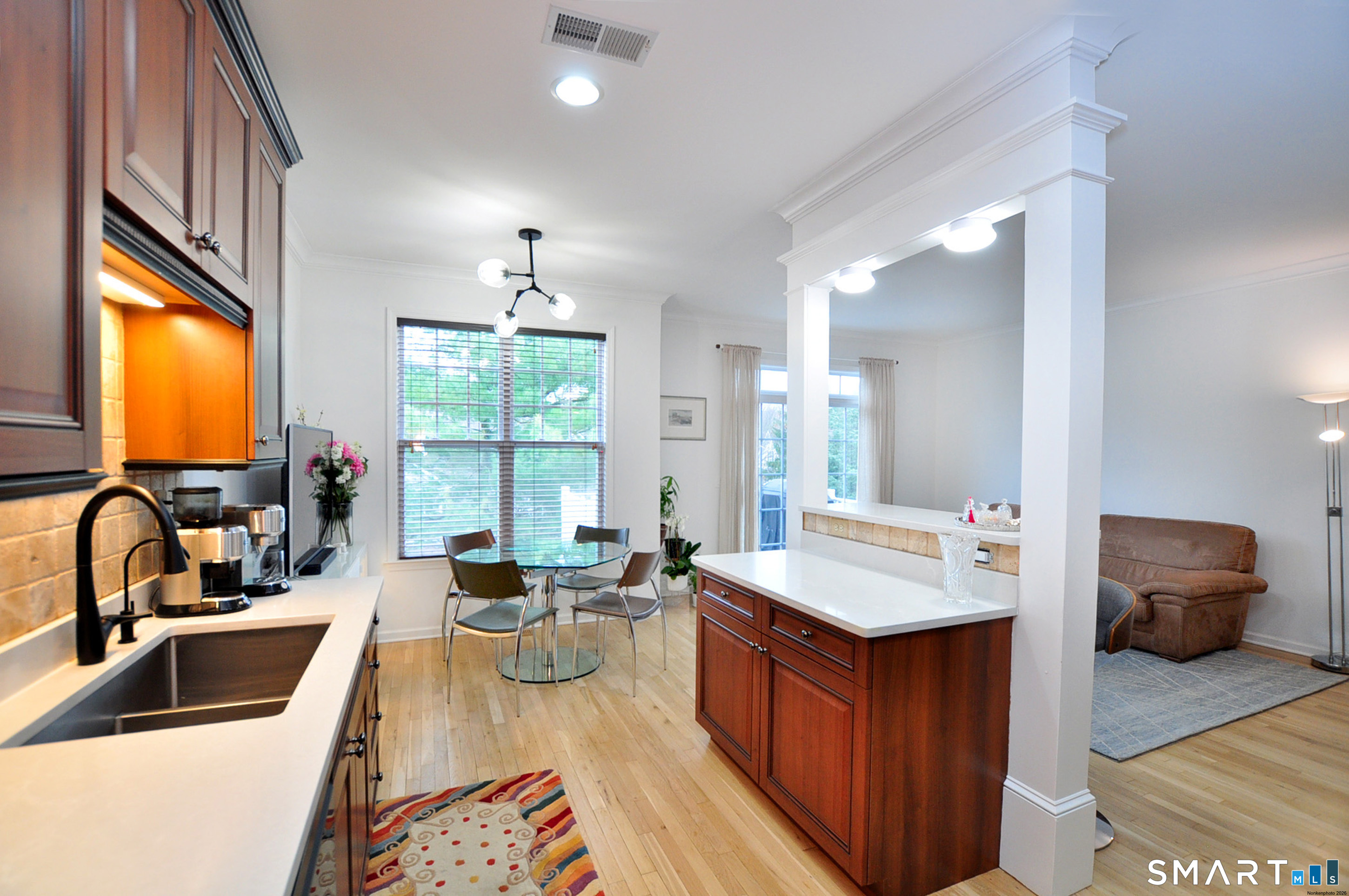 57 Goodwin Circle Hartford, CT 06105 - Photo 17 of 40