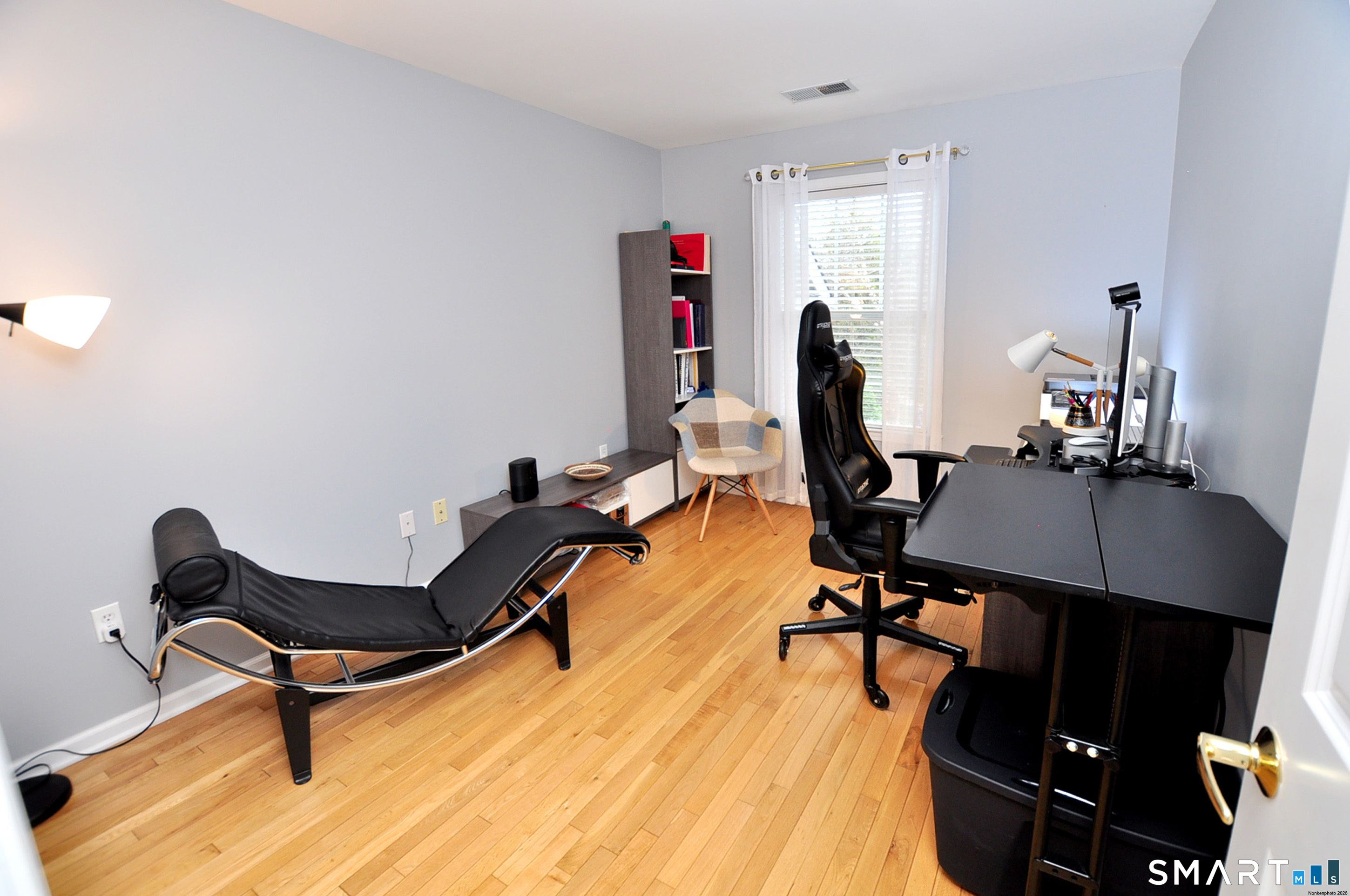 57 Goodwin Circle Hartford, CT 06105 - Photo 26 of 40