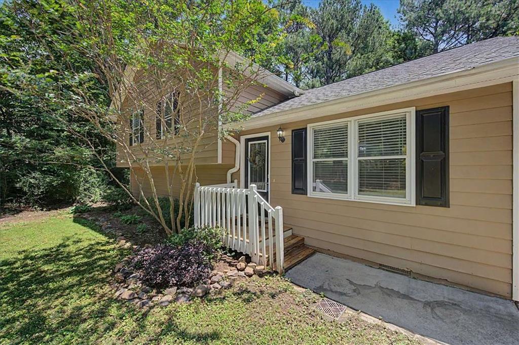 558 Peeples Valley Road Northeast Cartersville, GA 30121 - Photo 1 of 42 Gallery Image 1