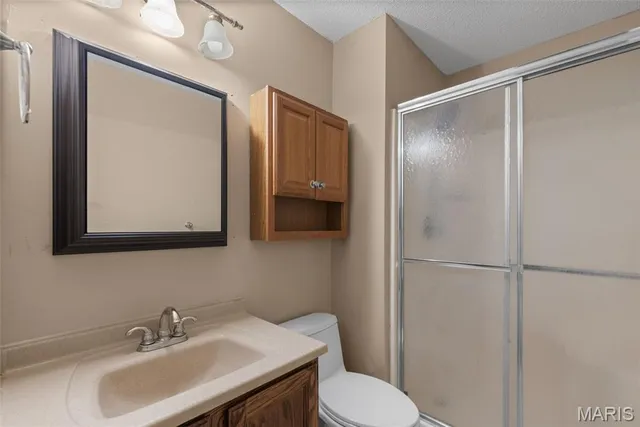 $298,000 | 922 Ampere Place, Lake St. Louis, MO 63367