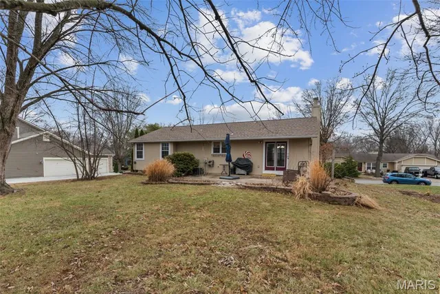$298,000 | 922 Ampere Place, Lake St. Louis, MO 63367