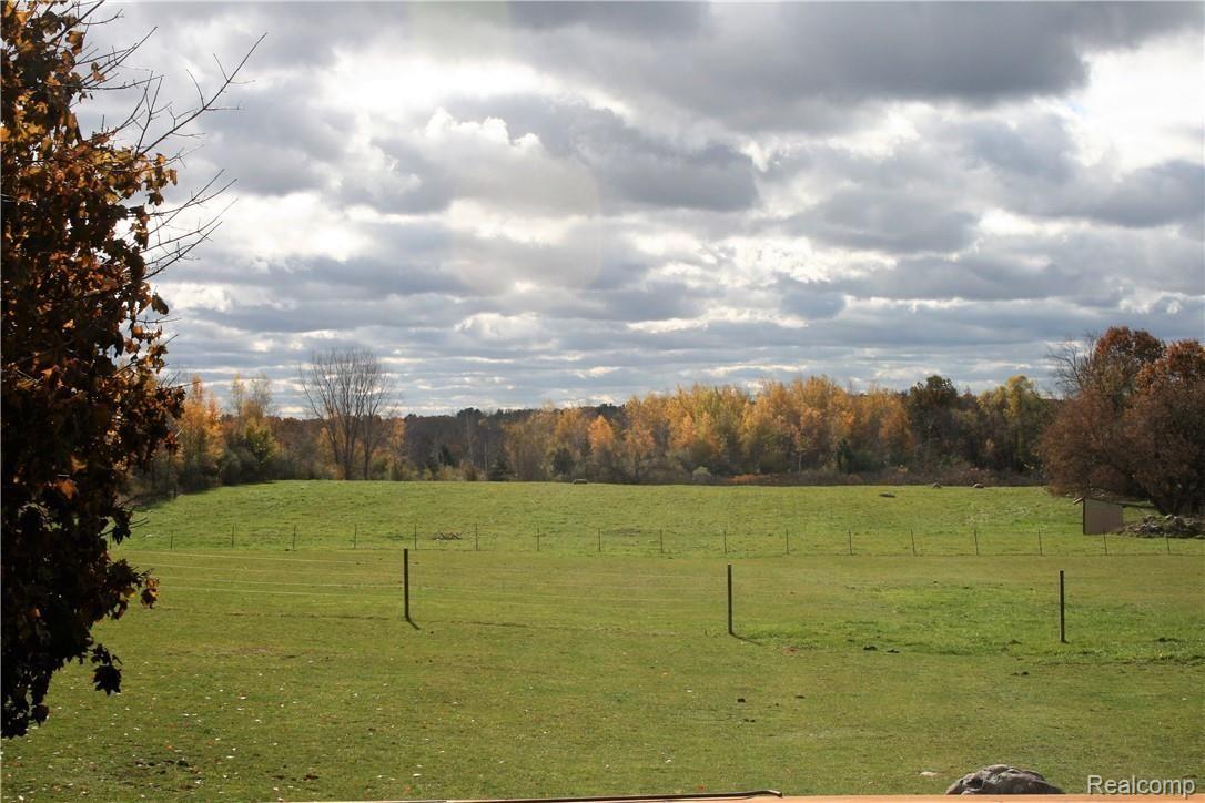 3148 Beck Road Howell, MI 48843 - Photo 34 of 34 IMG_5720.JPG